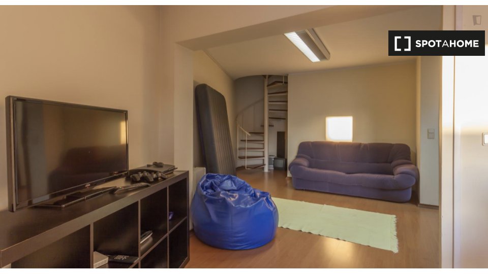 Double room Porto, 5 beds, 160m² — photo 8