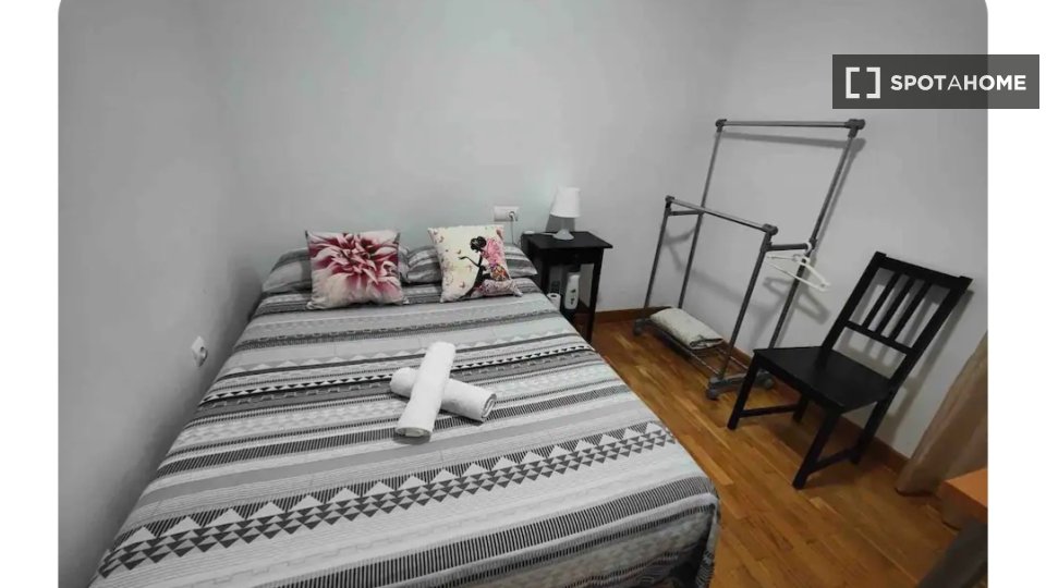 Double room Malaga, 4 beds, 90m² — photo 6