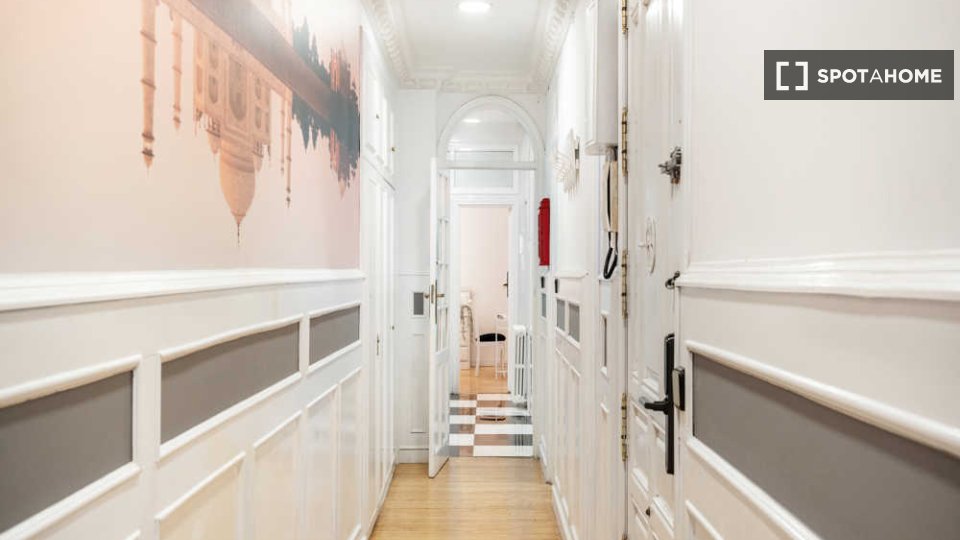Double room Madrid, 7 beds — photo 38