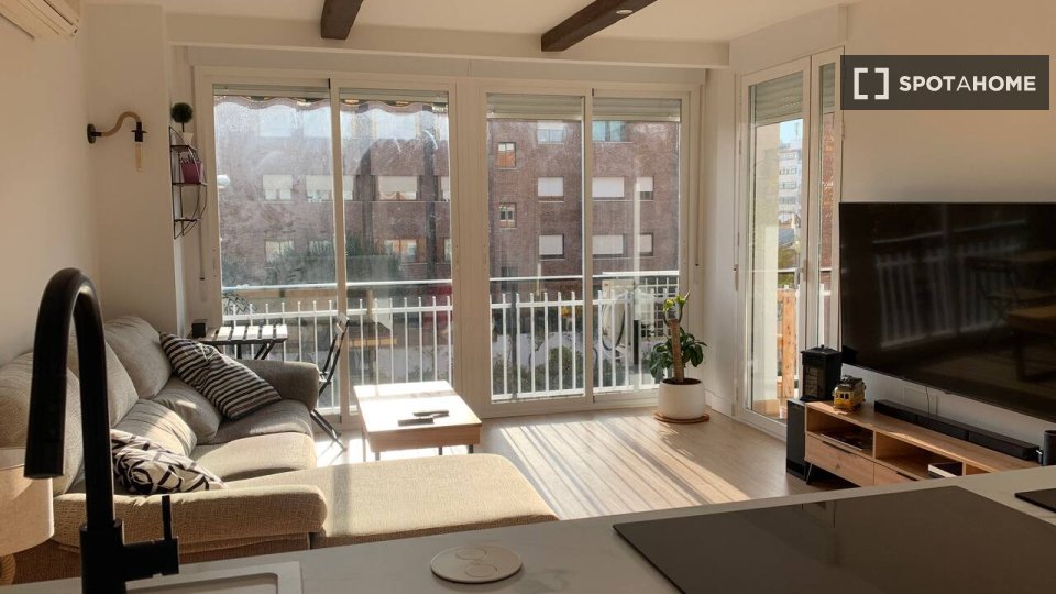 Apartment Madrid, 2 beds — photo 14