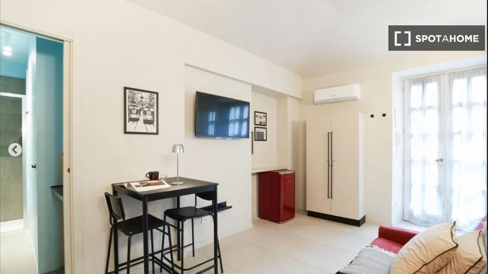 Double room Turin, 1 bed — photo 8