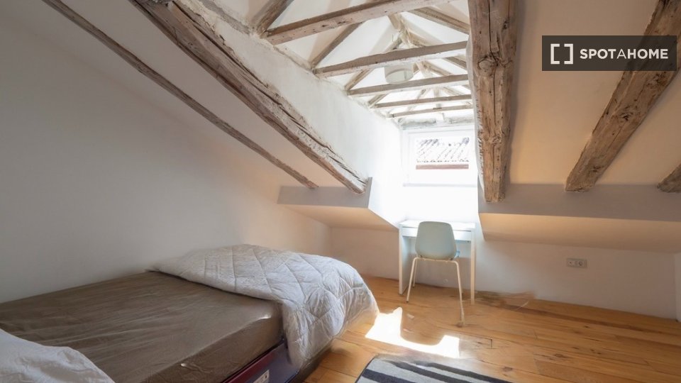 Apartment Madrid, 4 beds, 113m² — photo 17