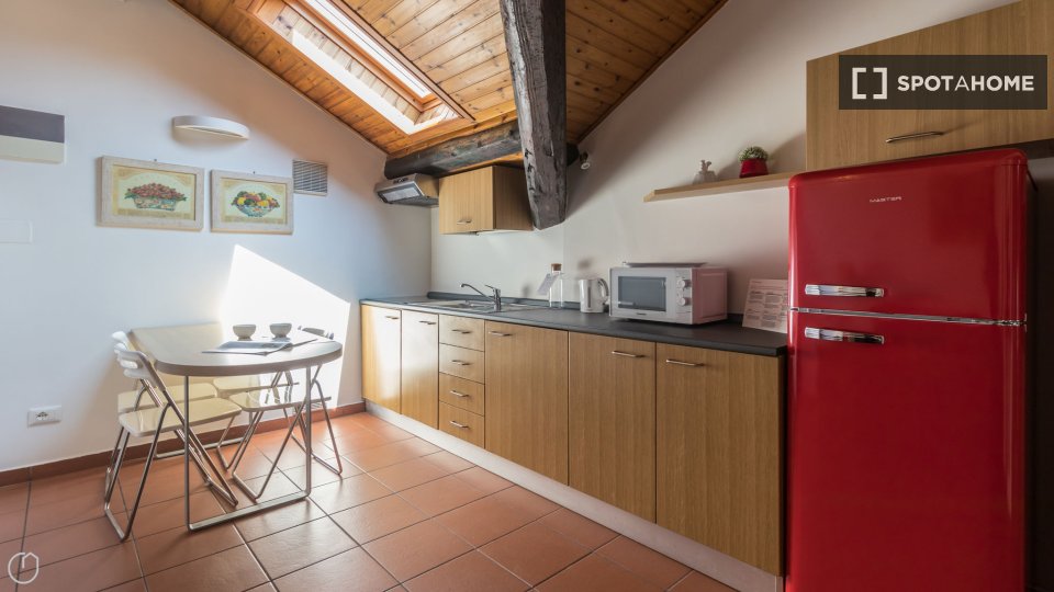 Apartment Milan, 1 bed, 40m² — photo 11