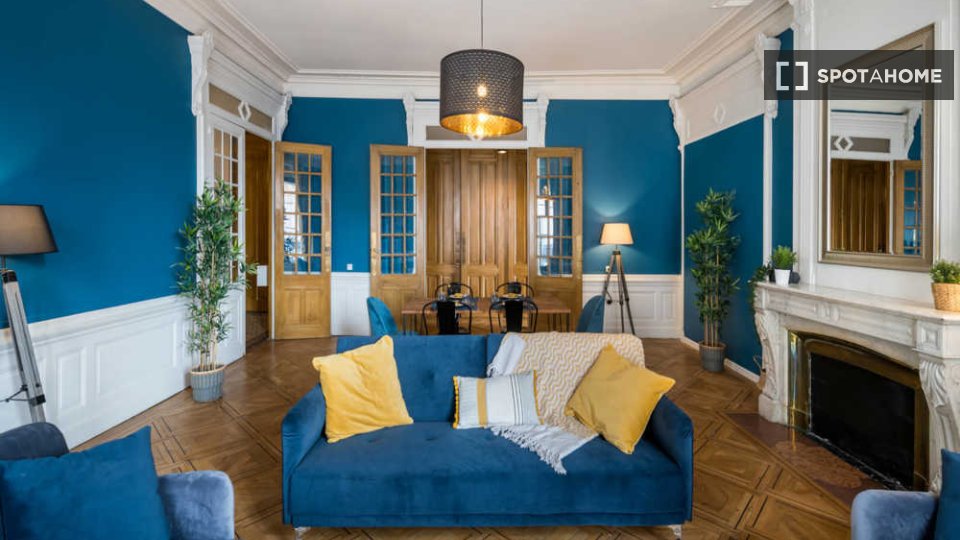 Double room Lyon, 6 beds, 250m² — photo 4