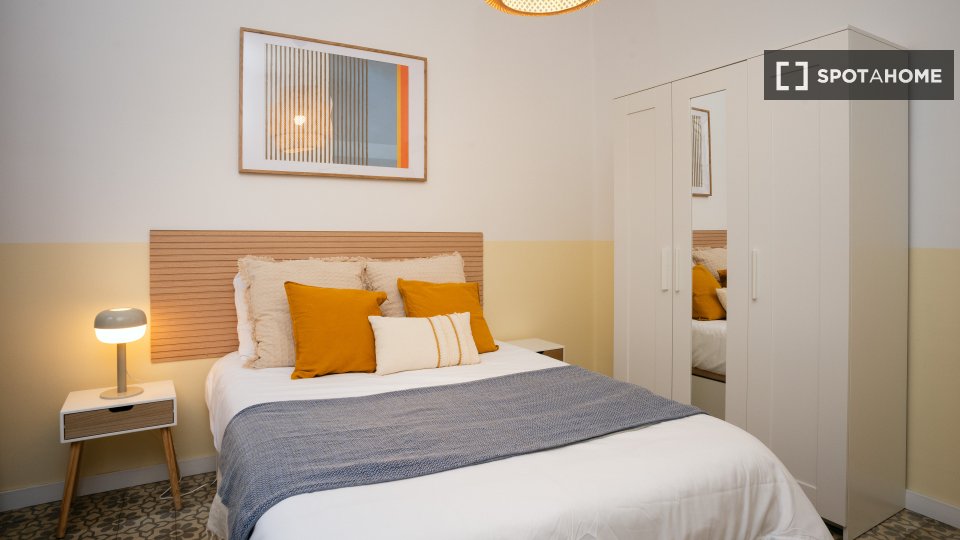 Double room Barcelona, 4 beds, 100m² — photo 55