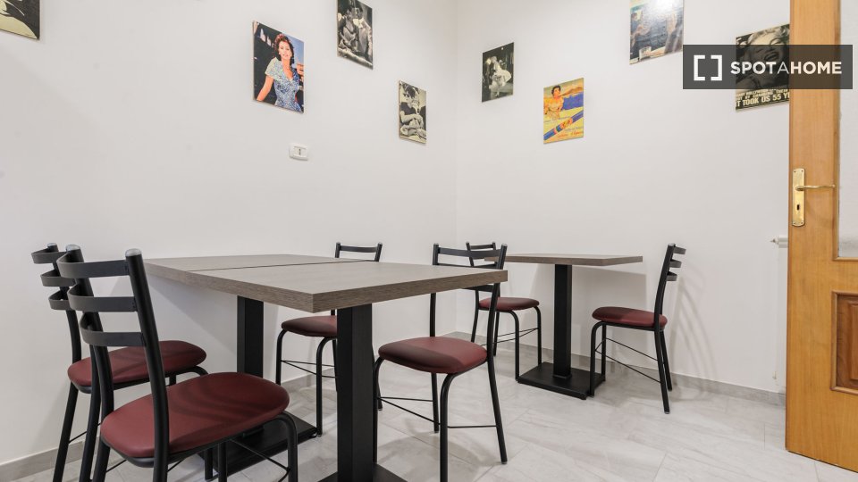 Apartment Naples, 3 beds, 105m² — photo 18