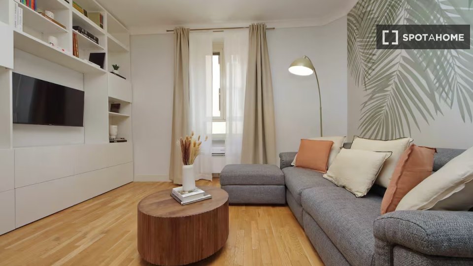 Apartment Rome, 1 bed — photo 16