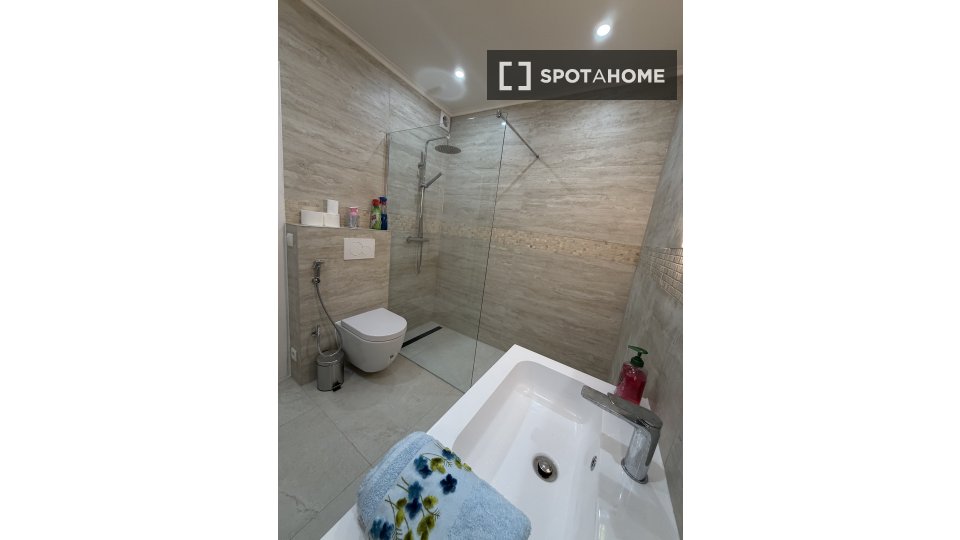 Double room Brussels, 4 beds, 125m² — photo 15