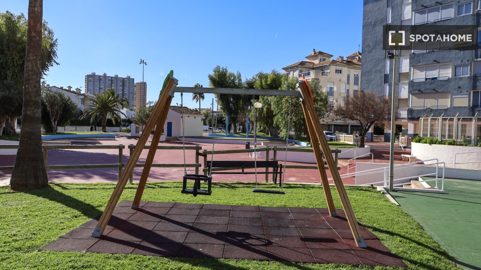 Apartment Valencia, 2 beds, 50m² — photo 18