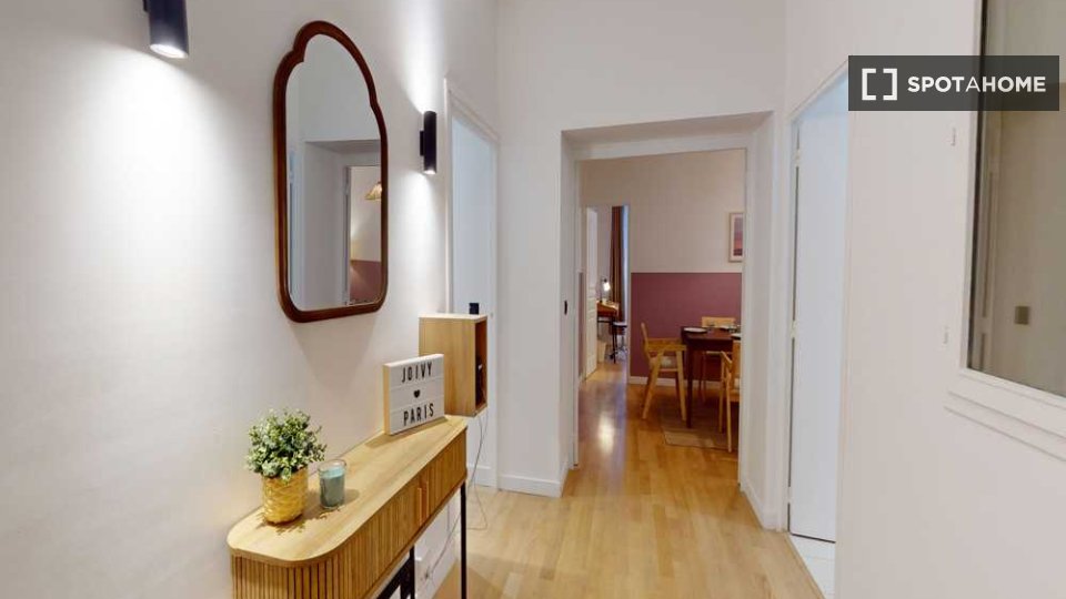 Double room Paris, 6 beds, 150m² — photo 15