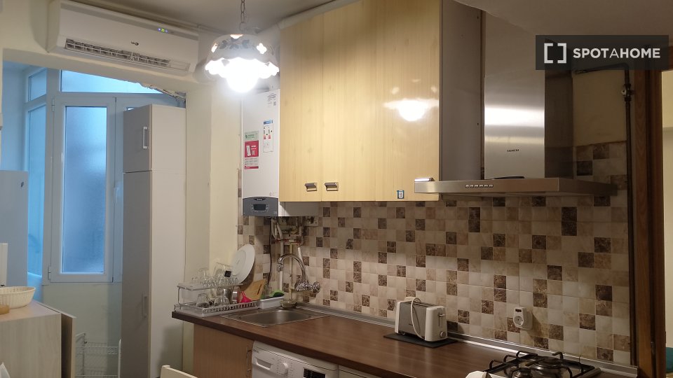 Apartment Madrid, 2 beds, 66m² — photo 9