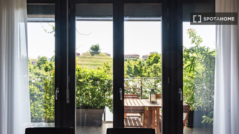 Apartment Milan, 1 bed, 74m² — photo 19