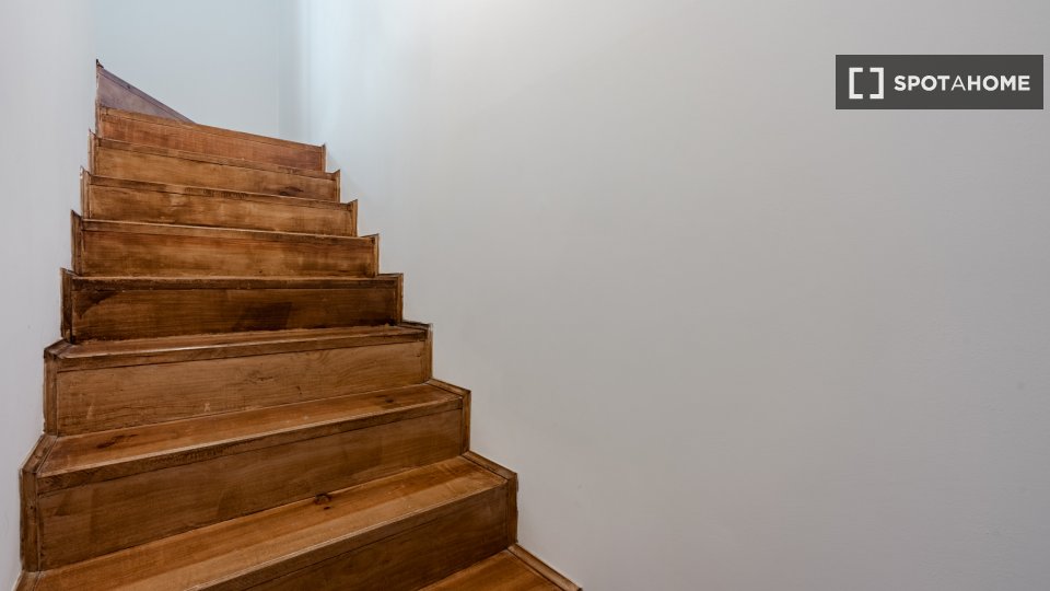 Apartment Porto, 4 beds, 105m² — photo 4