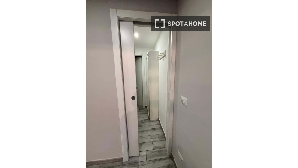 Apartment Milan, 1 bed, 55m² — photo 10