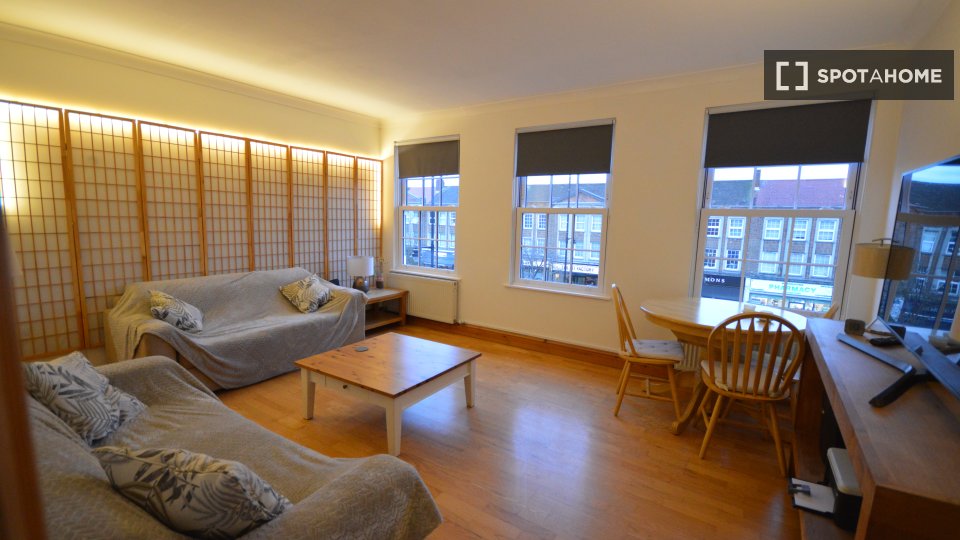 Apartment London, 1 bed, 80m² — photo 2