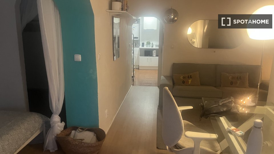 Apartment Lisbon, 1 bed — photo 7