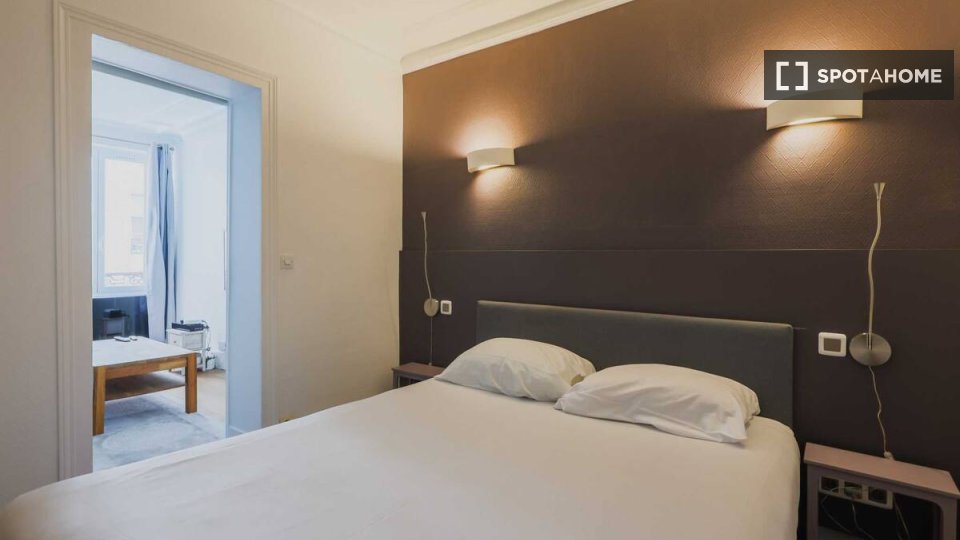 Apartment Paris, 1 bed, 40m² — photo 2