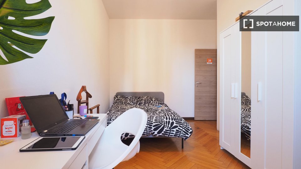 Double room Milan, 6 beds — photo 12