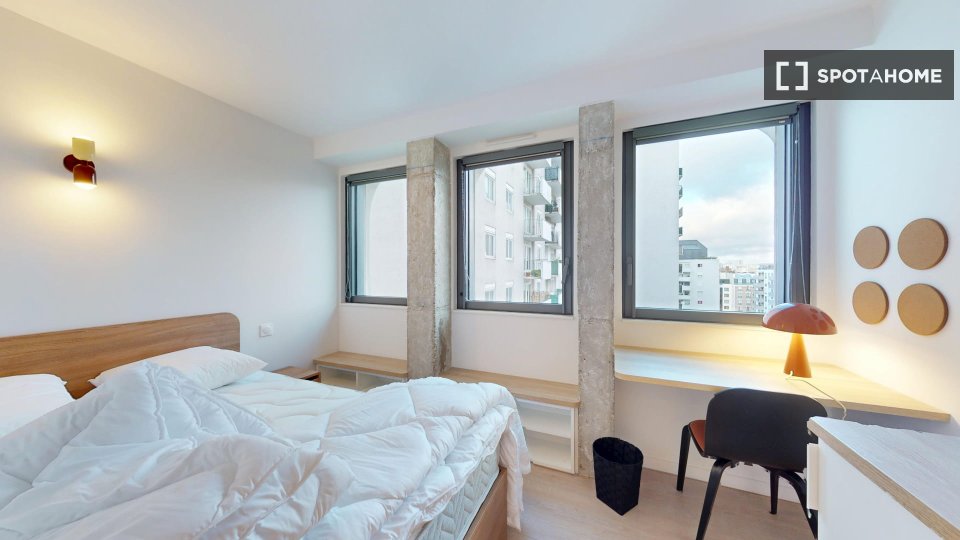 Double room Paris, 12 beds — photo 1