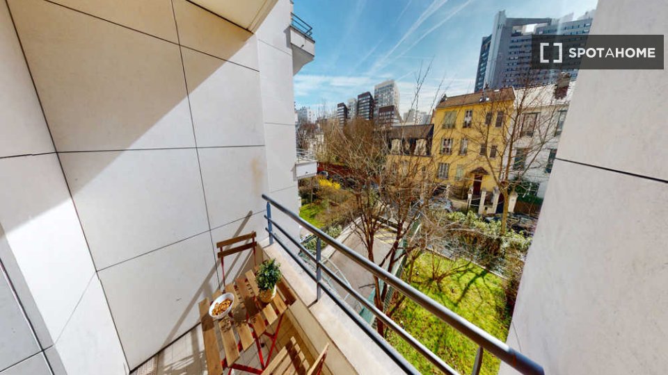 Double room Paris, 4 beds, 90m² — photo 2