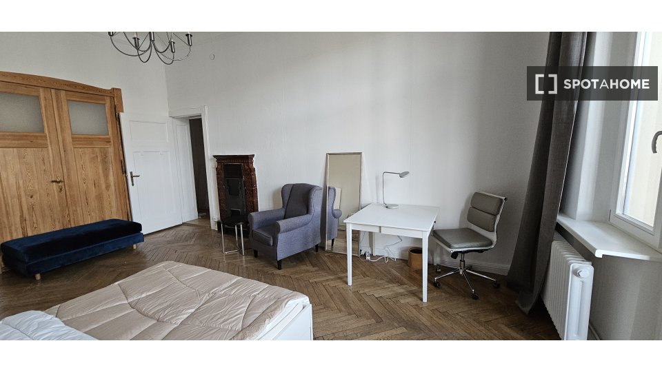 Double room Berlin, 4 beds, 130m² — photo 16