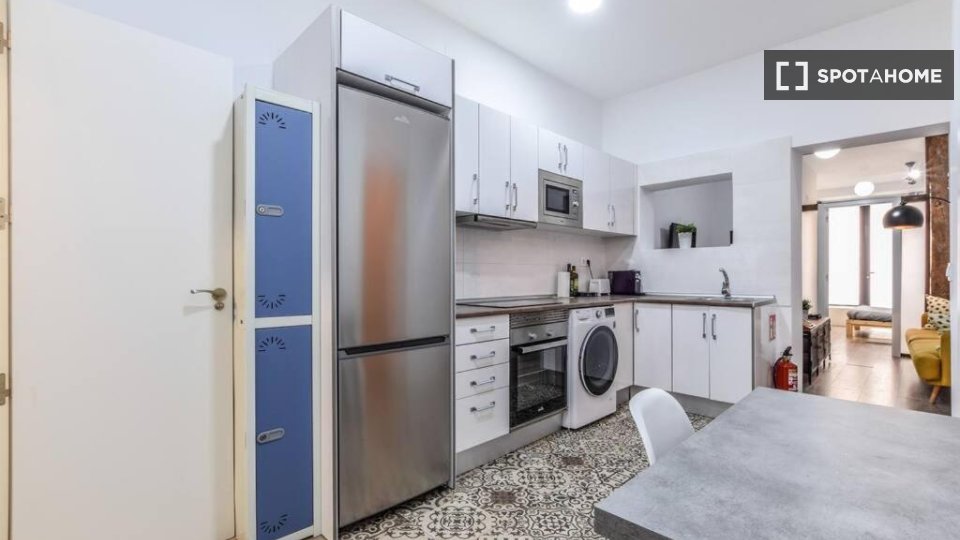 Apartment Madrid, 2 beds — photo 15