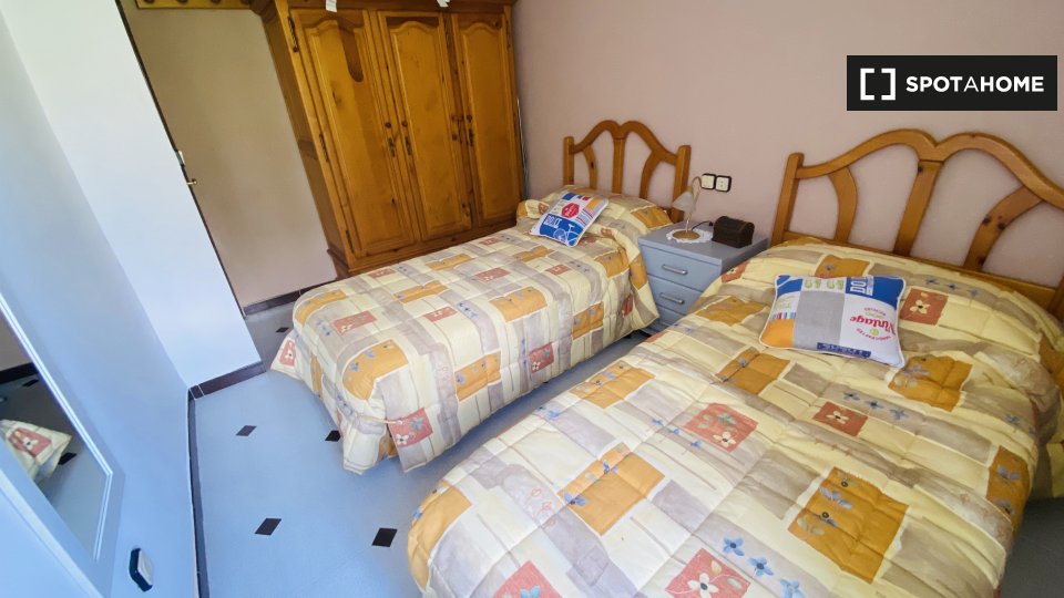 Habitación en piso compartido en La Carrasca, Valencia