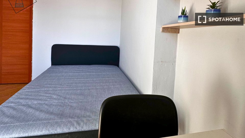 Double room Turin, 2 beds — photo 18