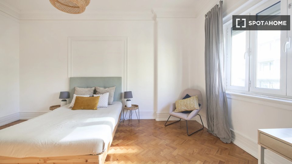 Double room Lisbon, 9 beds — photo 3