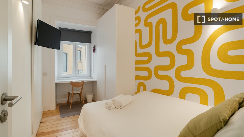 Double room Lisbon, 6 beds, 140m² — photo 52