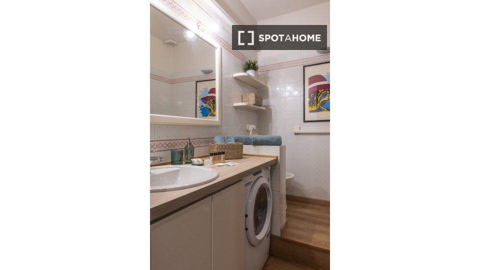 Apartment Milan, 1 bed, 40m² — photo 1