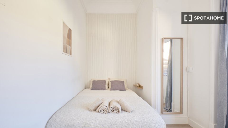 Double room Lisbon, 10 beds — photo 2