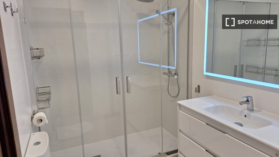Habitación en piso compartido de 5 habitaciones en Salamanca