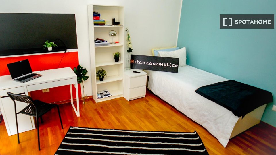 Double room Milan, 4 beds — photo 9