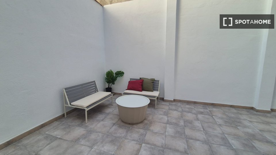 Apartment Madrid, 2 beds, 75m² — photo 14