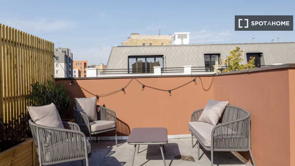 Double room Paris, 12 beds, 220m² — photo 4