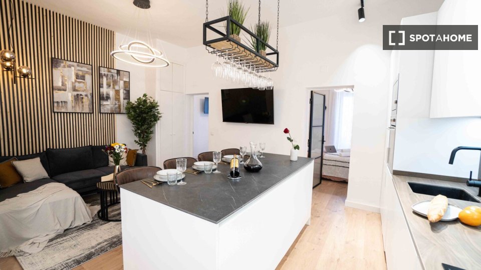 Apartment Madrid, 2 beds, 65m² — photo 13
