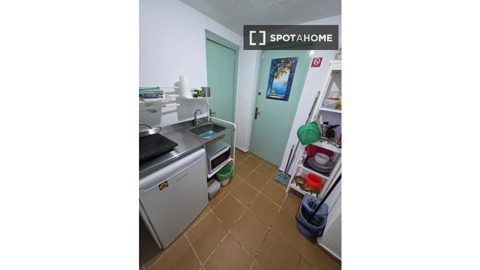 Apartment Barcelona, 2 beds, 28m² — photo 8