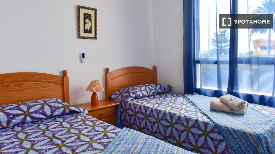 Apartment Alicante, 2 beds, 65m² — photo 18