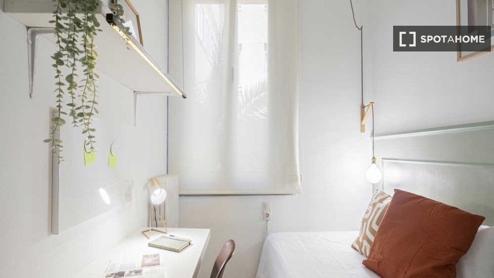 Double room Madrid, 67 beds — photo 70