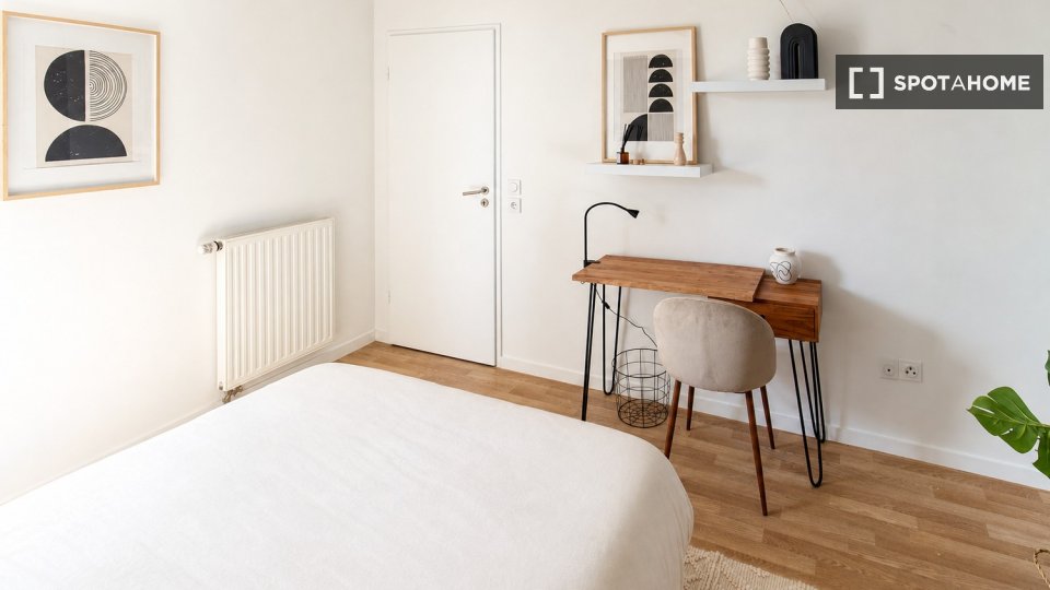 Habitación doble París, 4 habitaciones — foto 21