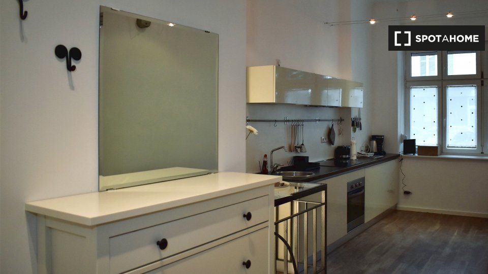 Apartment Berlin, 2 beds, 65m² — photo 12