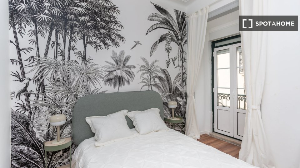 Double room Lisbon, 6 beds — photo 1