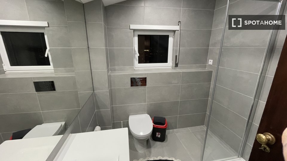 Double room Coimbra, 9 beds — photo 9