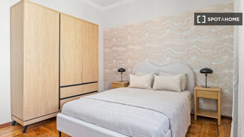 Double room Lisbon, 8 beds — photo 7
