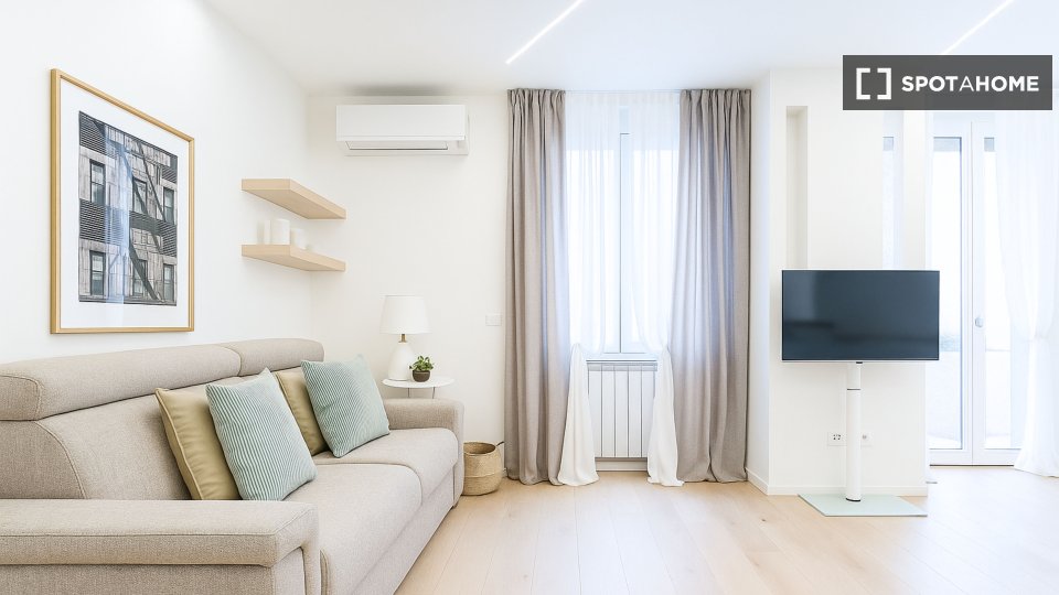 Apartment mono Milan, 35m² — photo 33