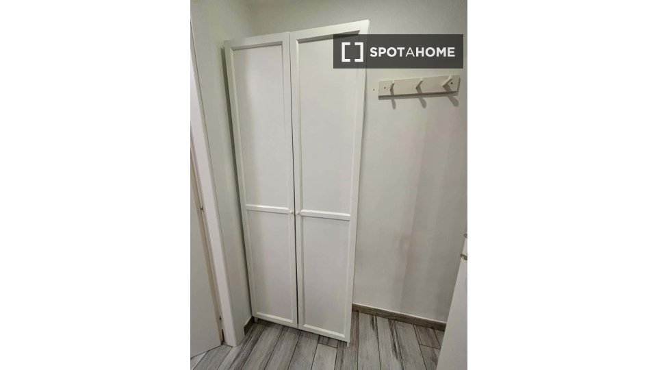 Apartment Milan, 1 bed, 55m² — photo 18