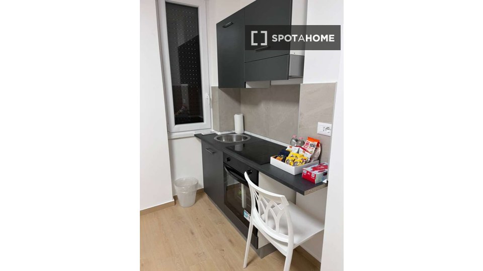 Apartment Milan, 1 bed — photo 4