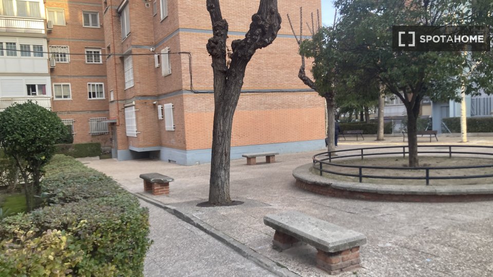 Double room Madrid, 4 beds — photo 29