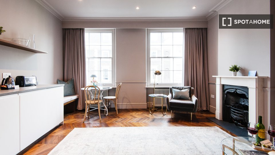 Apartment London, 1 bed — photo 1